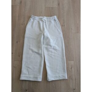 Women's Smartwool  Recycled Terry Wide Leg Crop Pants Sz Medium Color Almond